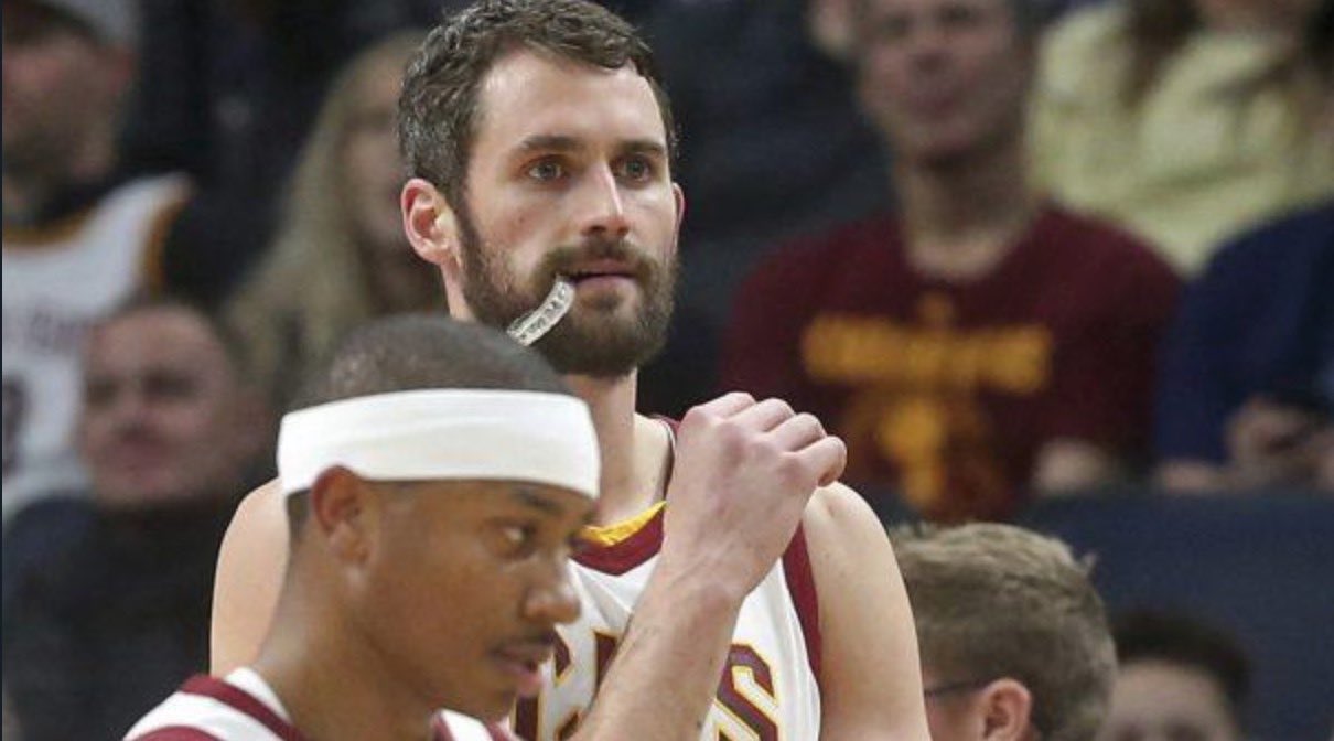 梅西：我们会拼尽全力去卫冕世界杯，不过世界杯真的非常难踢（梅西：会为卫冕倾尽全力，但世界杯之路极其艰难）