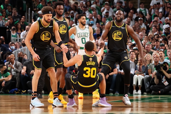 绿帽哥独家：萨拉赫在与球队高层会议时拒绝道歉（传萨拉赫在与球队高层会面时拒绝道歉）